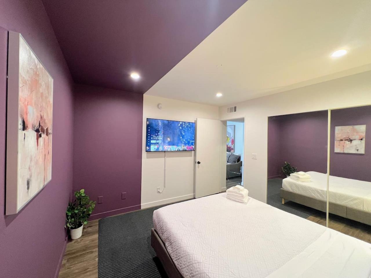 Vibrant Purple 1br Close To Hollywood - Br12 - Bev
